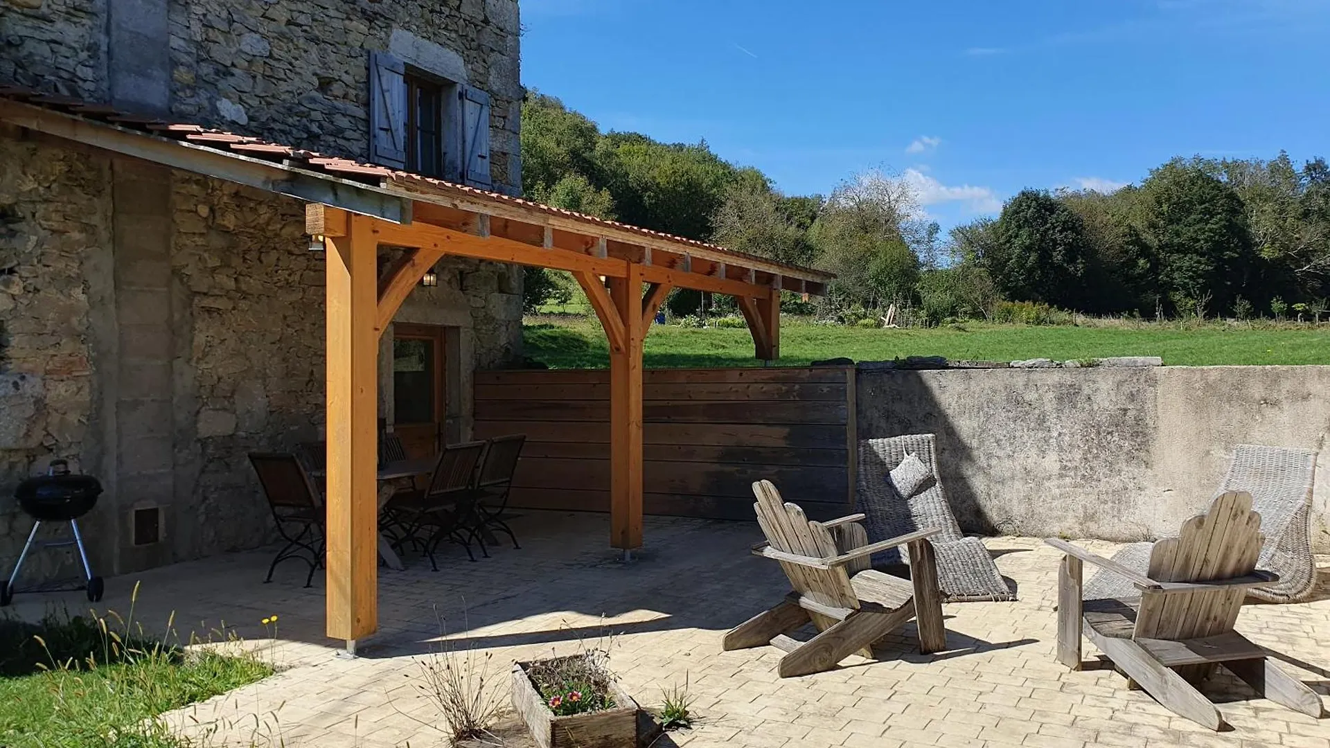 Holiday home Au Tilleul Arboys-en-Bugey